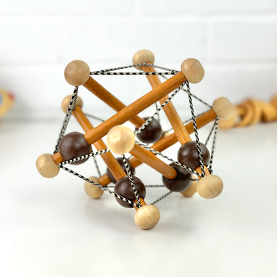 Skwish Rattle: Artful